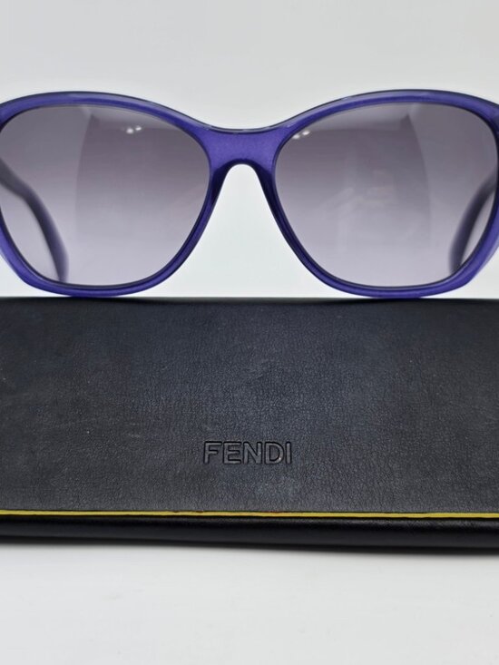 Fendi FS5219 513 Crystal Purple Frame Grey Gradient Lens Sunglasses w/ Case 58mm main image 15